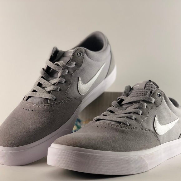 nike sb chron slr wolf gray & white shoes